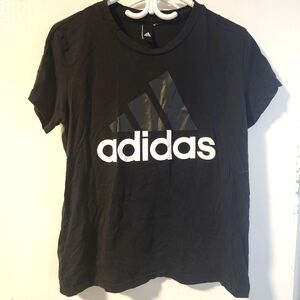 Adidas tee